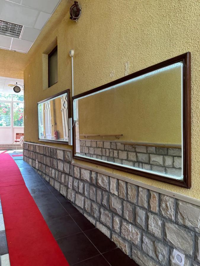 Beautiful House Overlooking Sarajevo Saraievo Exterior foto