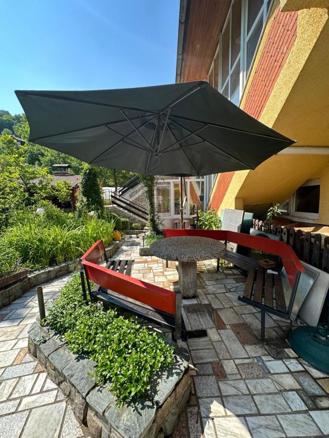 Beautiful House Overlooking Sarajevo Saraievo Exterior foto